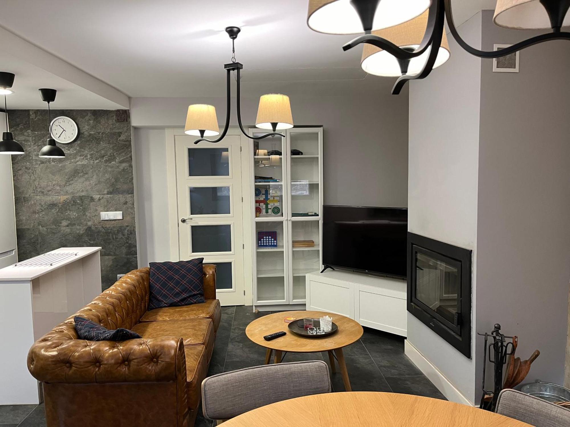 Apartamento Luxury Mestas 2 Las Mestas Buitenkant foto