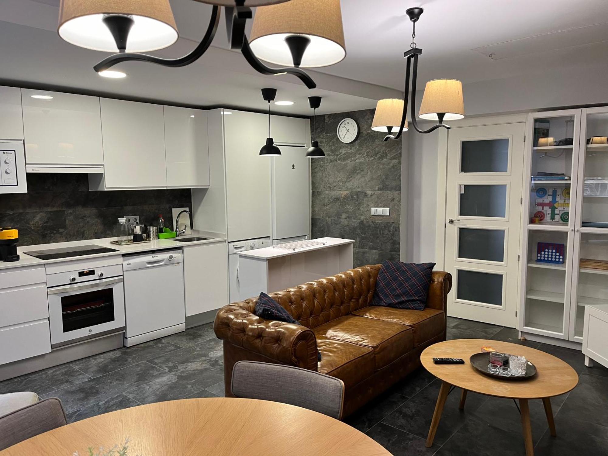 Apartamento Luxury Mestas 2 Las Mestas Buitenkant foto